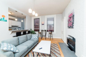 Central Location Suite - Walkable Entertainment